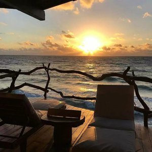 国产精品无码婷婷久久
